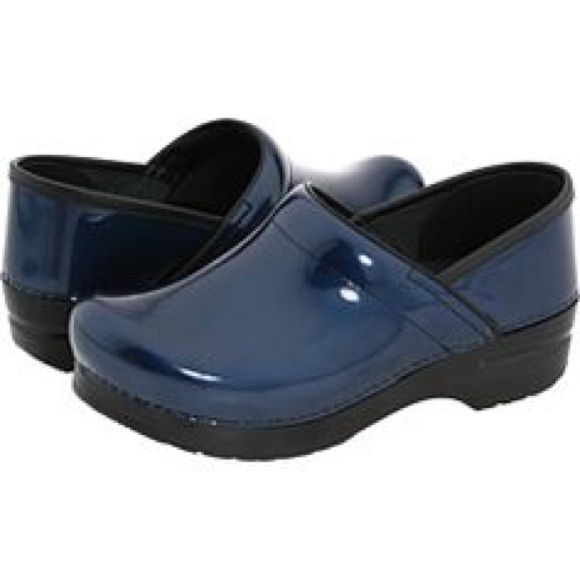 dansko navy shoes